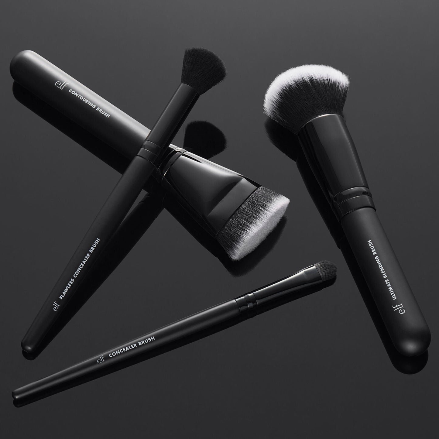 foundation-and-concealer-brush-set-p1 12142020_ComplexionPerfection-FaceBrush_0028_FocusBracket-MAIN_V2_IGF.jpg