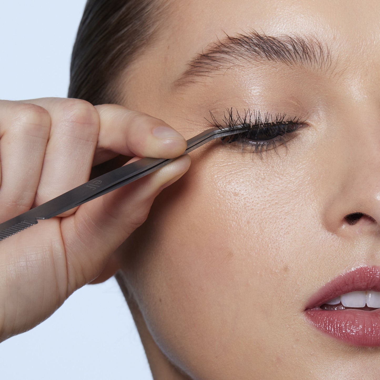 false-eyelash-applicator-h2 84093_False_Lash_Applicator.jpg
