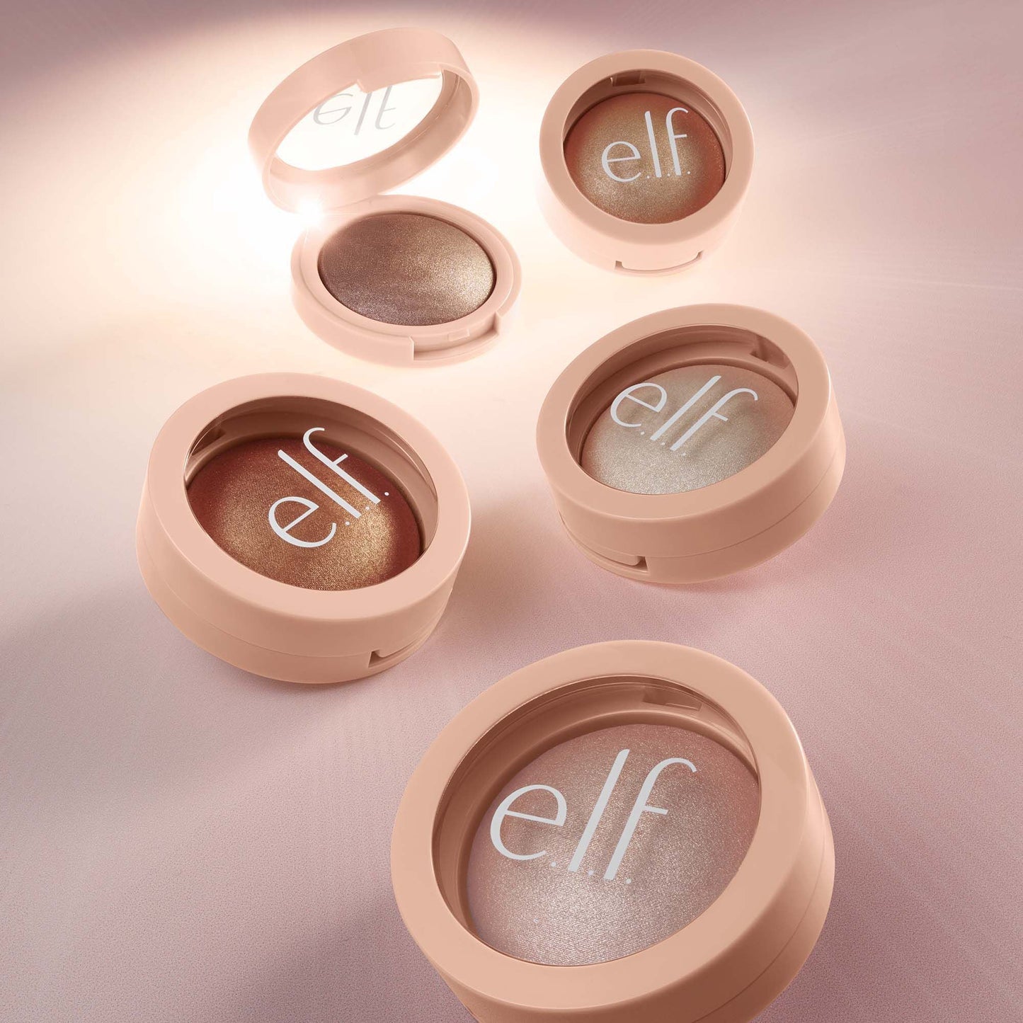 halo-glow-silky-powder-highlighter-z7 070825_elf_HG-Highlighters_All_MAIN_IGF_ce034662-d306-40df-803e-db1260d48853.jpg