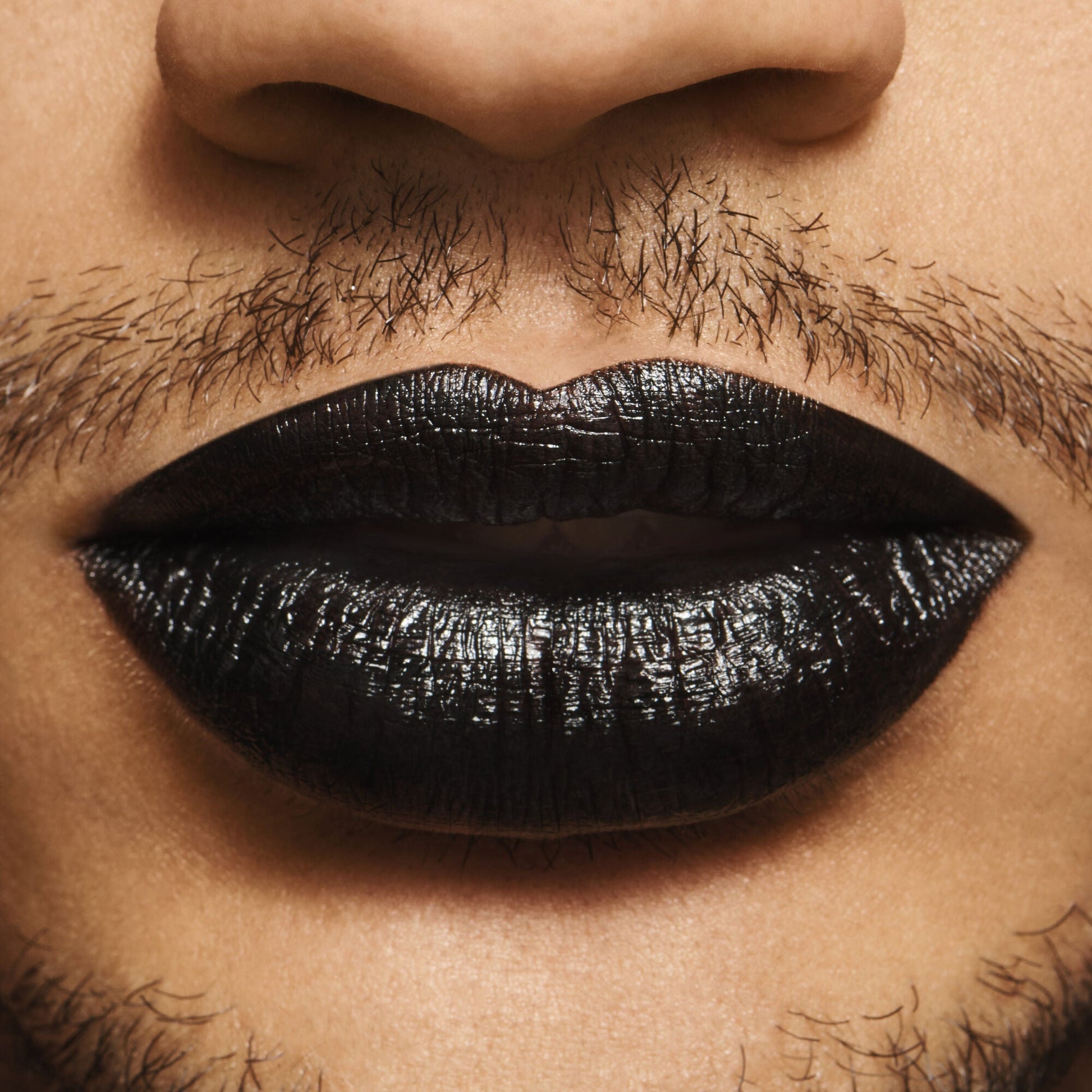 o-face-satin-lipstick-b0 071122_OF_Bryson_V4_0032_FINAL_RGB_IGF.jpg