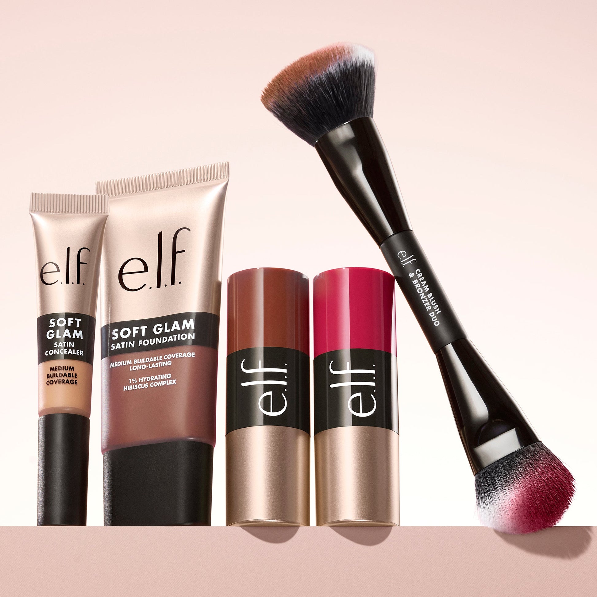 soft-glam-cream-bronzer-x6 100225_SoftGlam_Family_0599_MAIN_CLEAN_FOCUS_01_w3QC_RGB_f3dcb263-f98f-4d5c-ab4c-e8d60f7f76c9.jpg
