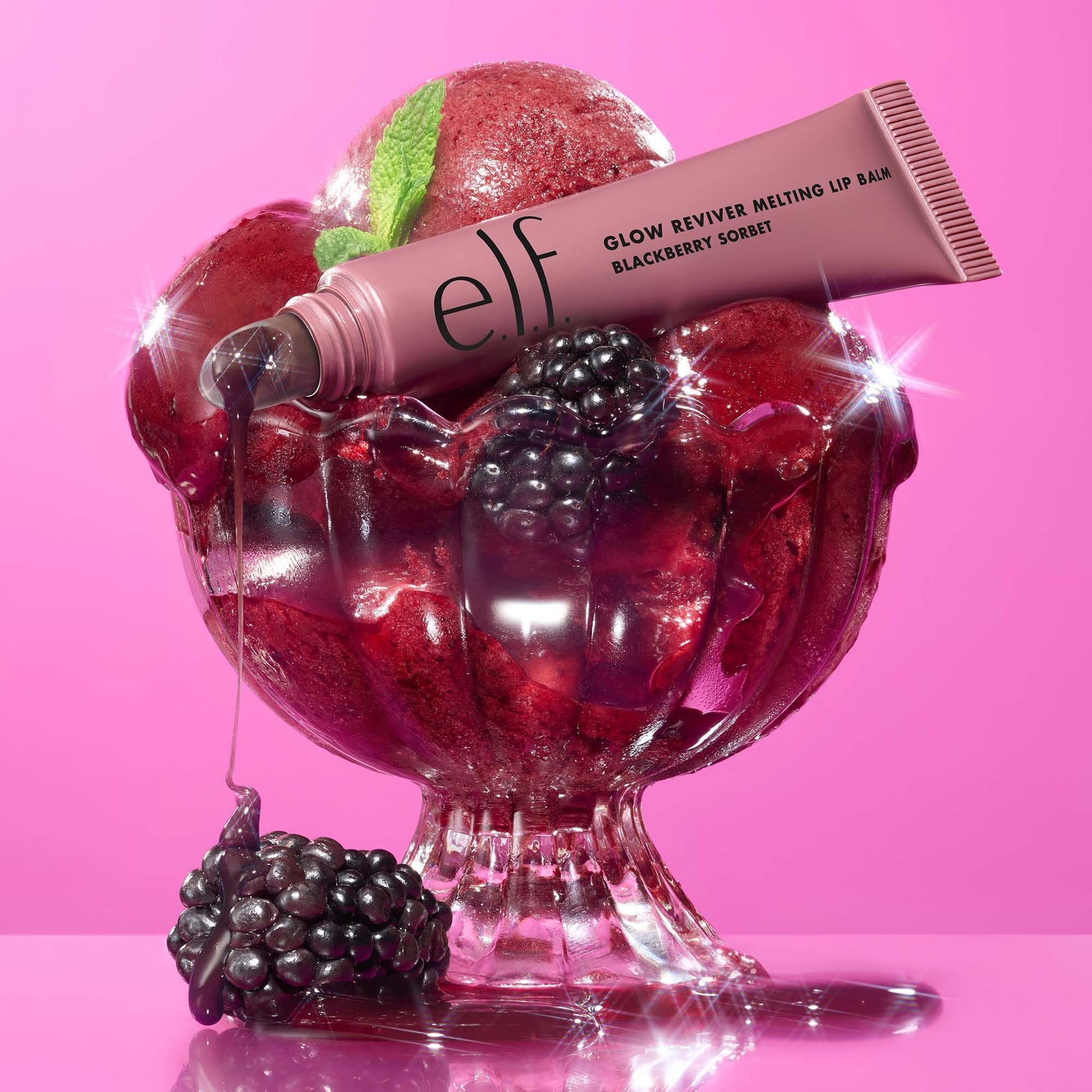 glow-reviver-melting-lip-balm-u4 101624_SL_GRLB_IGF_B_IGFlackB_IGFerry_097_OPITION_2_FOCUS_STACK_FINAL_RGB_IGF.jpg