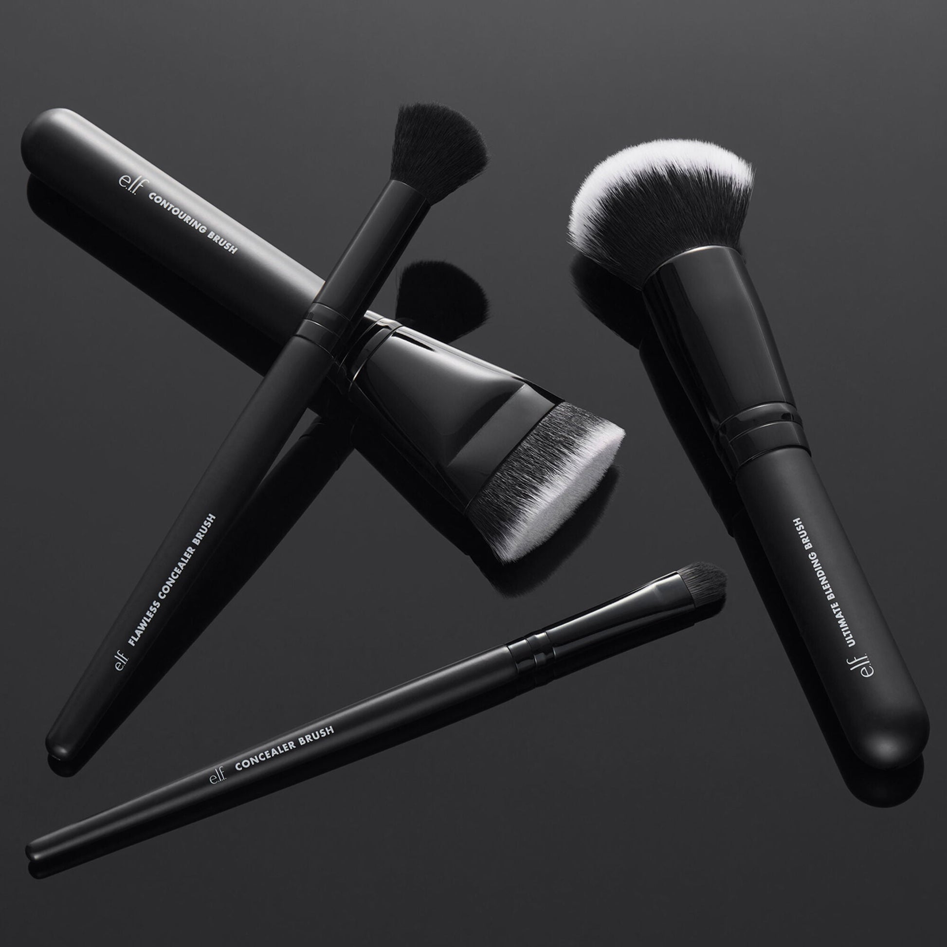 foundation-and-concealer-brush-set-p1 12142020_ComplexionPerfection-FaceBrush_0028_FocusBracket-MAIN_V2_IGF.jpg