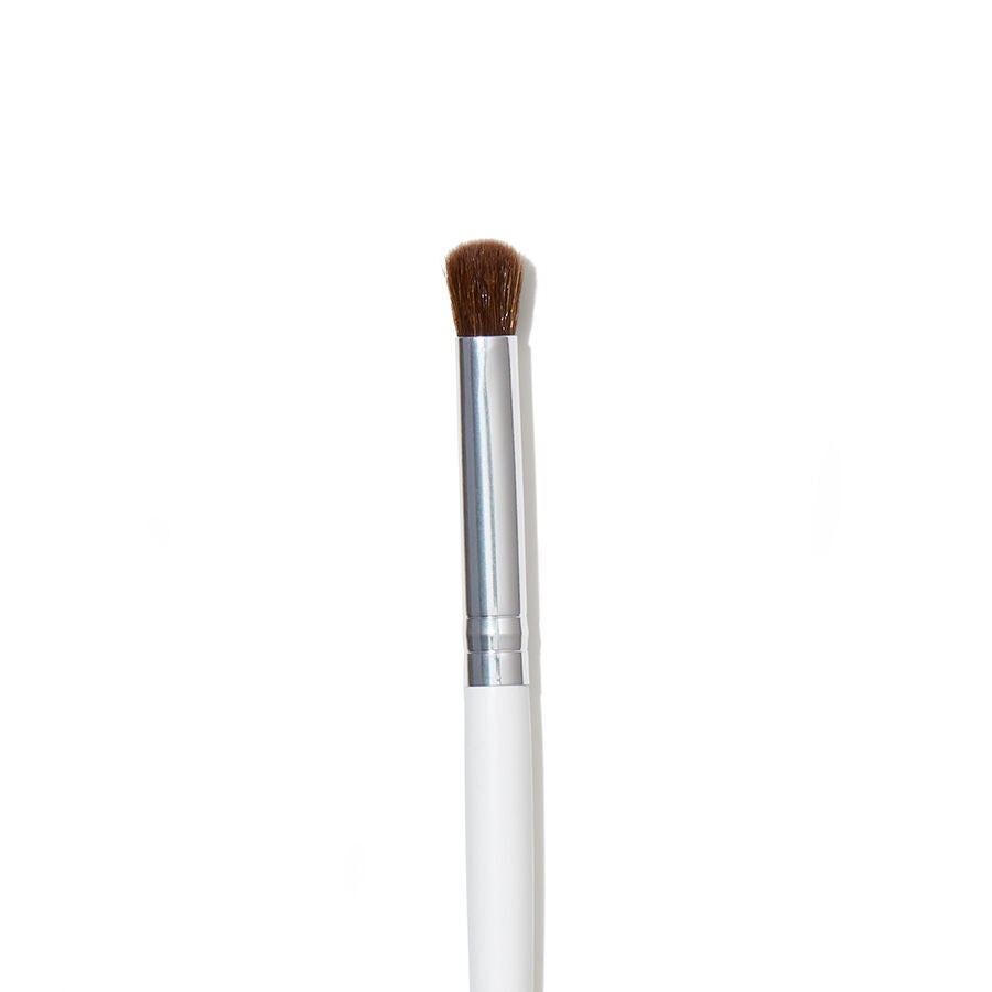 blending-eye-brush-q4 1803_macro.jpg