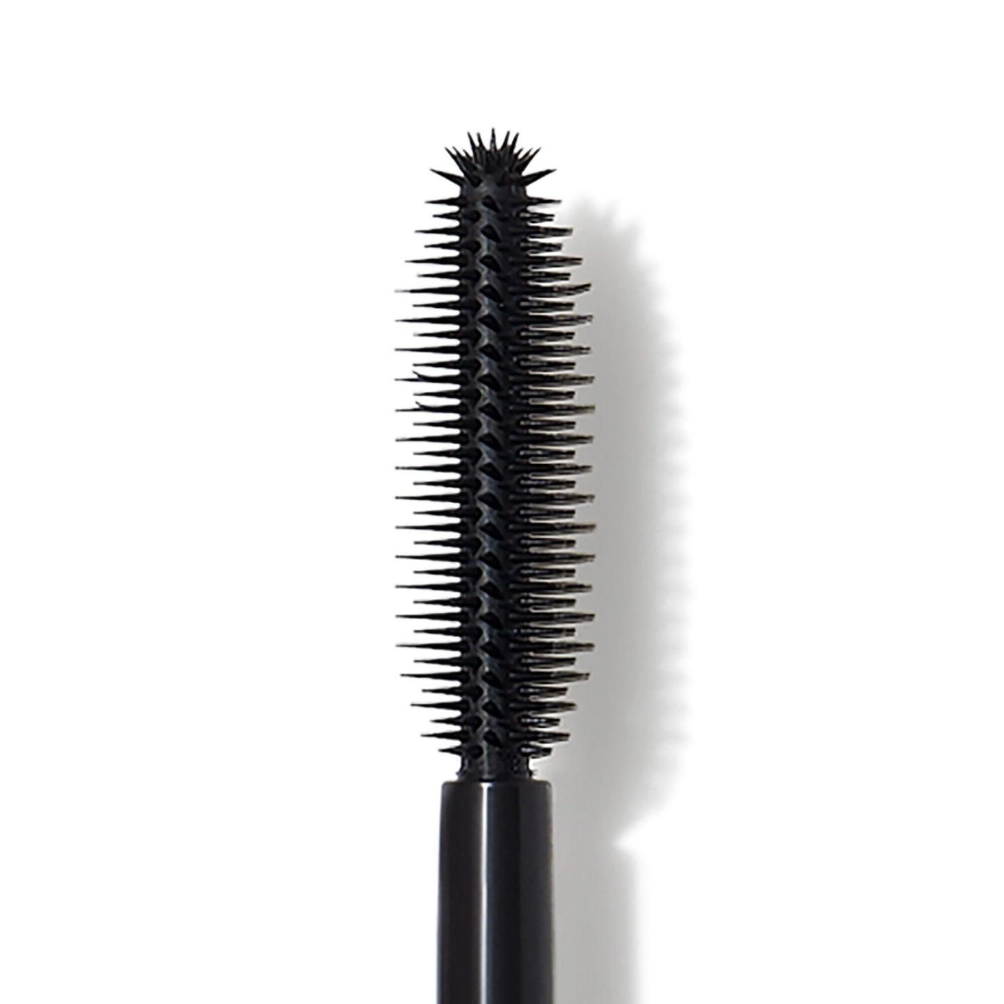 lash-it-loud-mascara-o1 81580_EYMSC_OpenA_R_Macro_R_6384b980-f497-4af6-8817-ff85df668ced.jpg