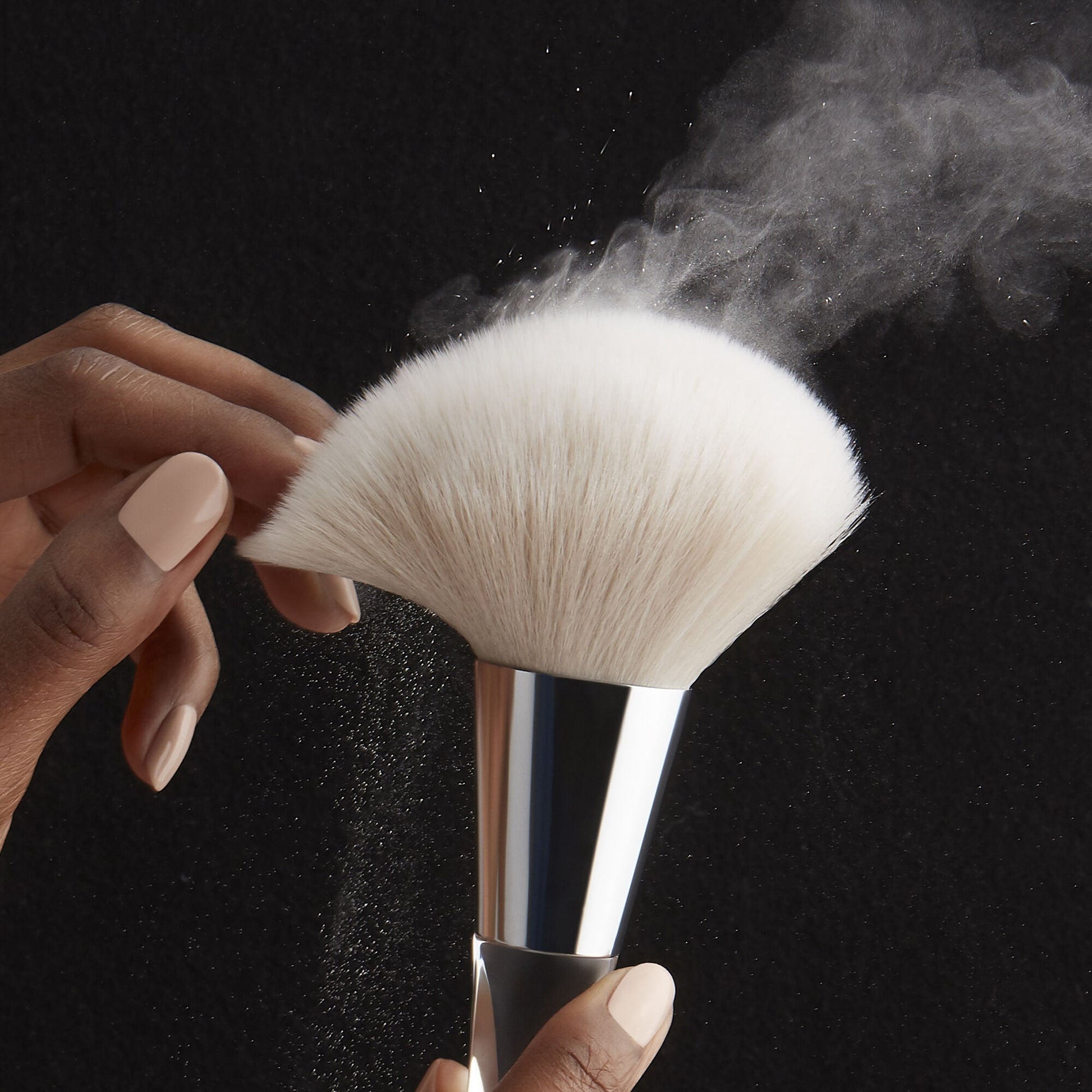 precision-powder-brush-o3 85307_PrecisionPowderBrush_V2_133.jpg