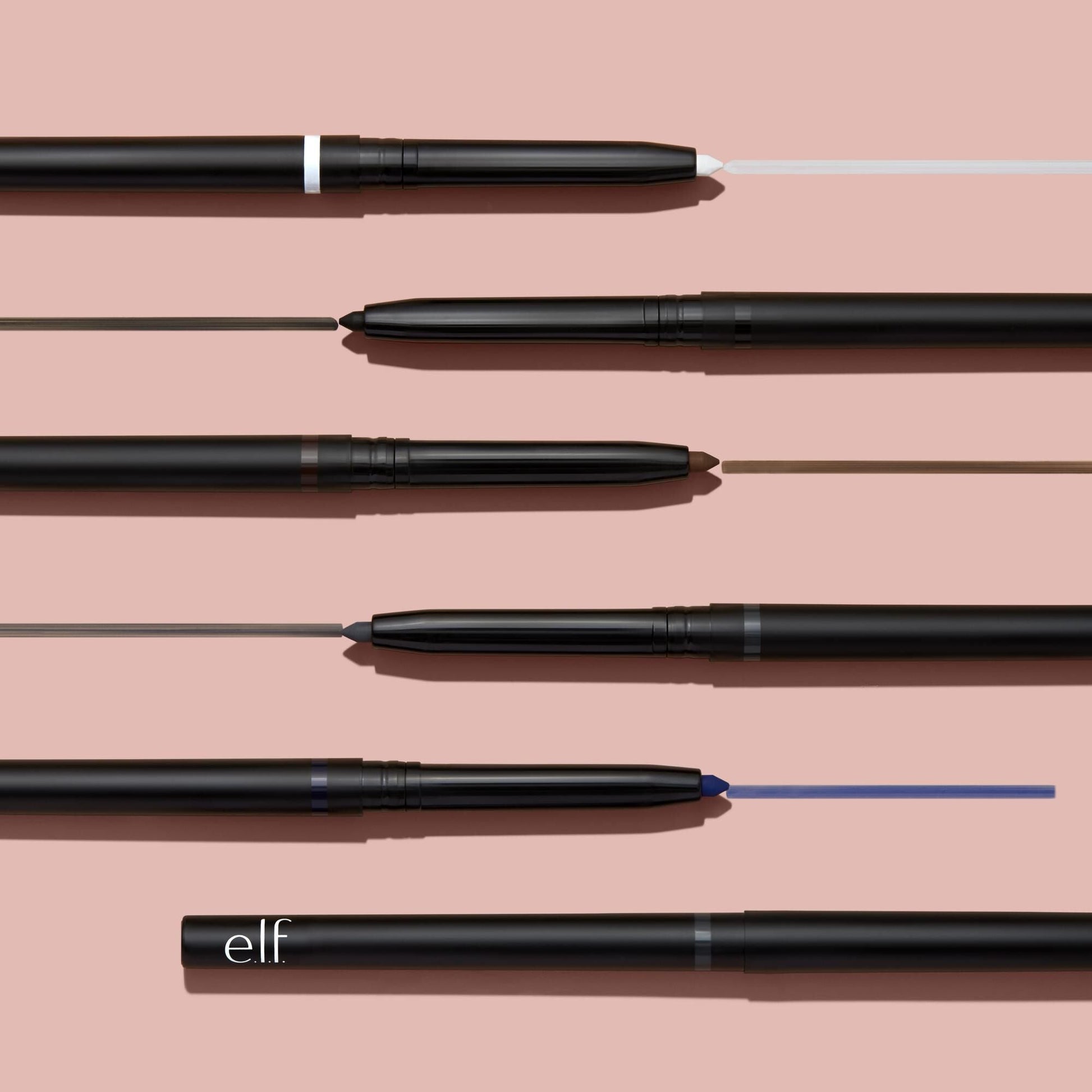 no-budge-retractable-eyeliner-l2 eyeliner_nonbudge_SL_98658_IGF_58d94717-4c05-4ac8-9416-4c660d2a6883.jpg